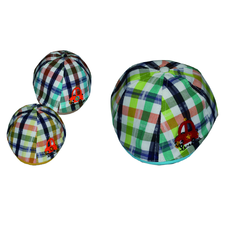 Kids plaid cap with car motif, 4 colors – Diameter 52cm